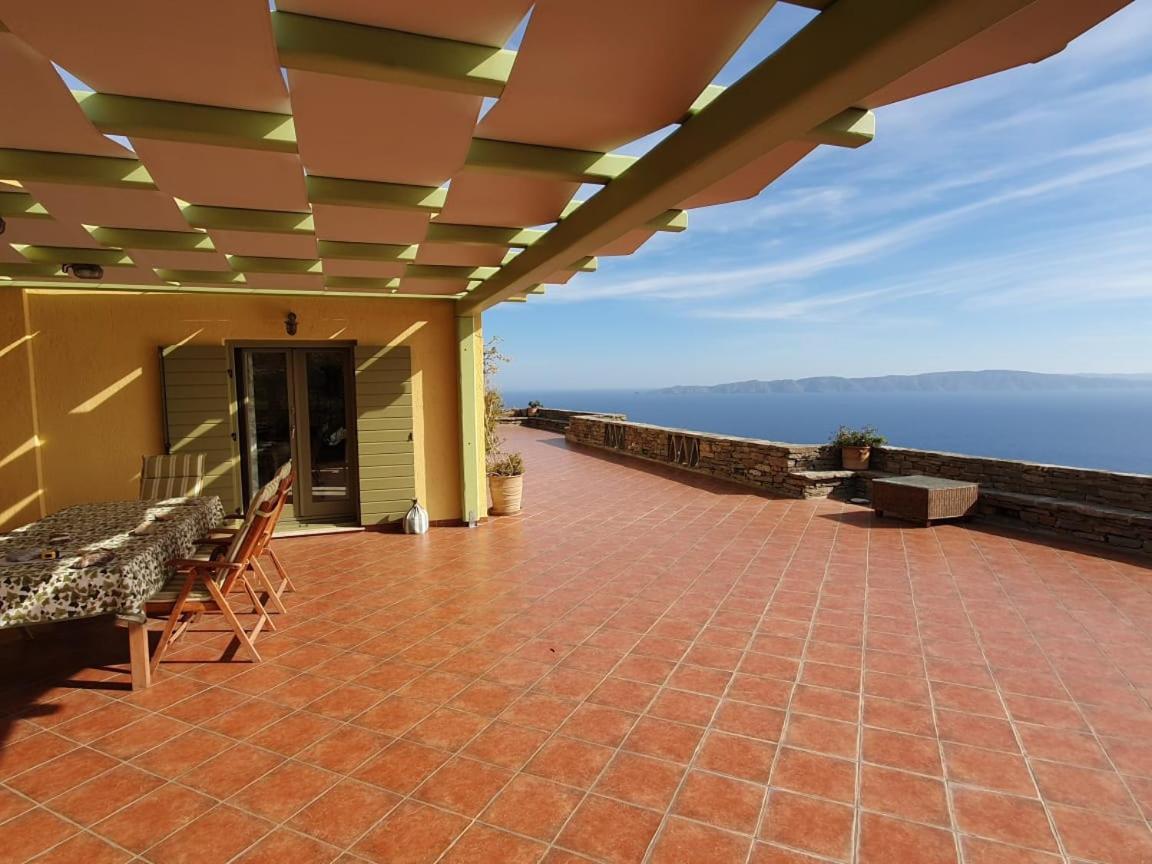 Breathtaking Seaview Villa In A Serene Scenery Chavouna 외부 사진